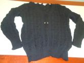 BLUSA DE LÃ PRETA COM LAÇO NA FRENTE, TAM: ÚNICO